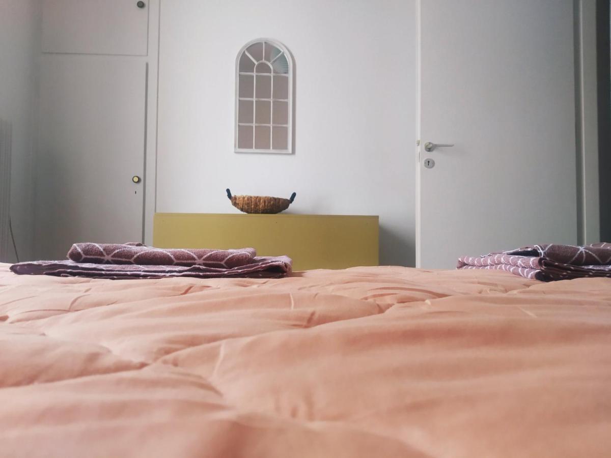 Experience An Easy Living Place Downtown In * Athens
